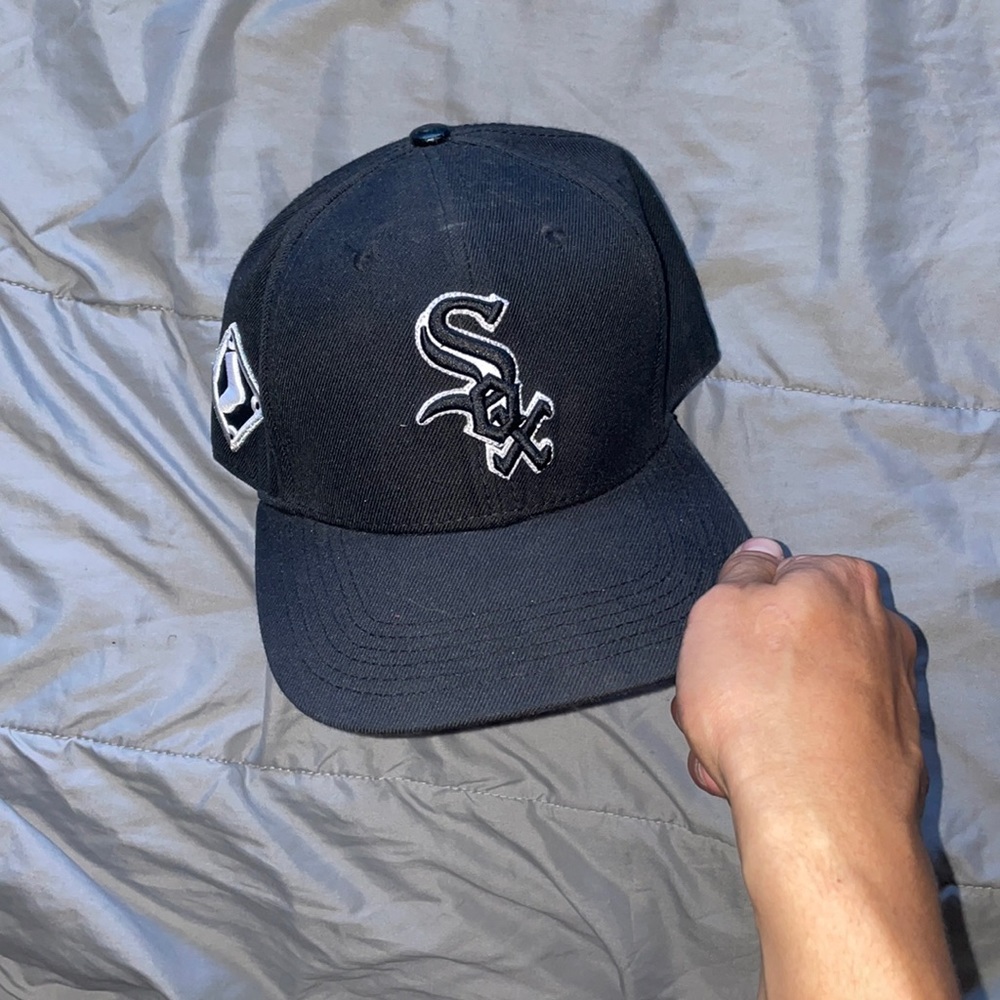 A pro stadium white sox hat
